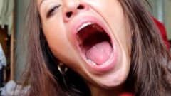 Barbie With MASSIVE Mouth Yawning – HD – Mouth POV
