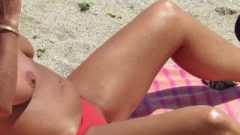 Topless Nasty Beach Girls Tanning Naked Voyeur HD SPy Vid