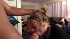 Girlfriend Blows Raw For Seductive Facial